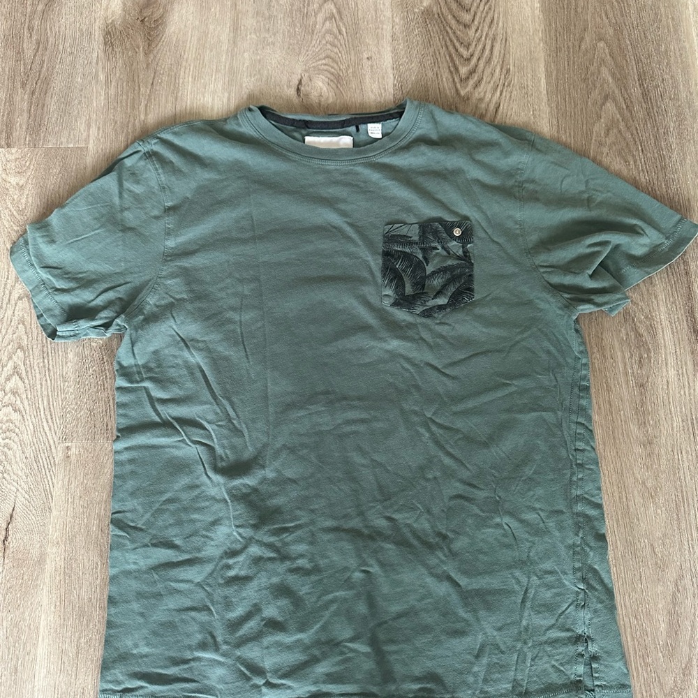 Men’s tropical t shirt